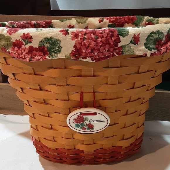 LONGABERGER  GERANIUM BASKET - Picture 1 of 5